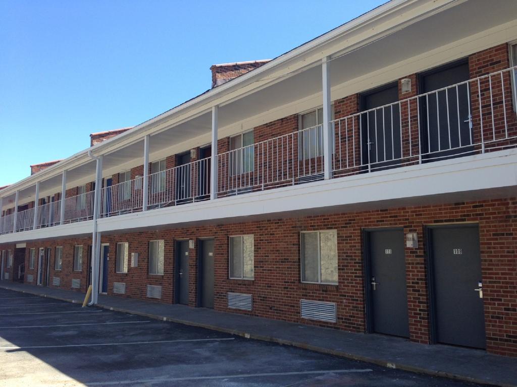 Days Inn By Wyndham Liberty/Ne Kansas City エクステリア 写真