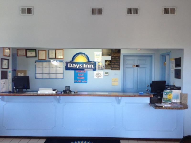 Days Inn By Wyndham Liberty/Ne Kansas City エクステリア 写真